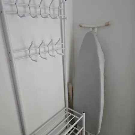 40m2 Independant, Confortable Avec Terasse Appartement