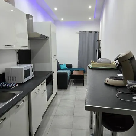 40m2 Indépendant, Confortable Avec Terasse *